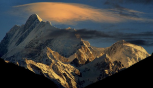 附近热水器维修电话多少啊,附近维修热水器电话号码查询
